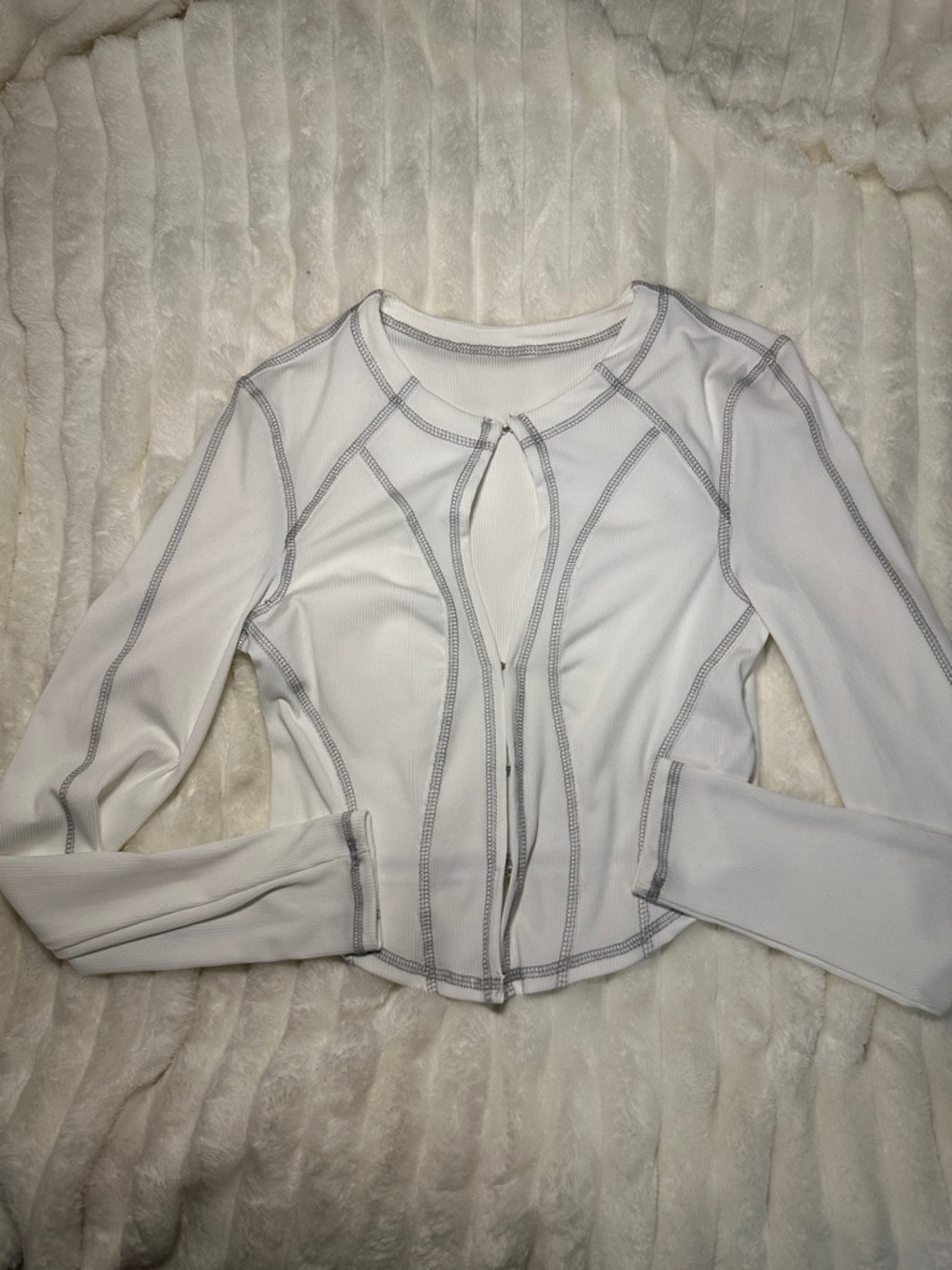 White Long-Sleeve Stitch-Detail Crop Top